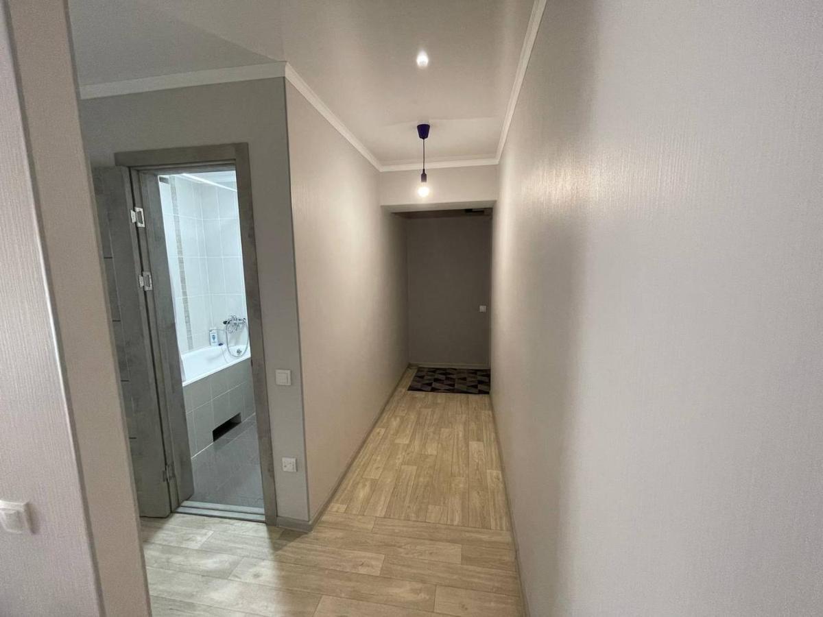 Apartment on Kievskaya street Bishkek Bagian luar foto
