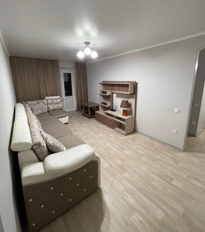 Apartment on Kievskaya street Bishkek Bagian luar foto